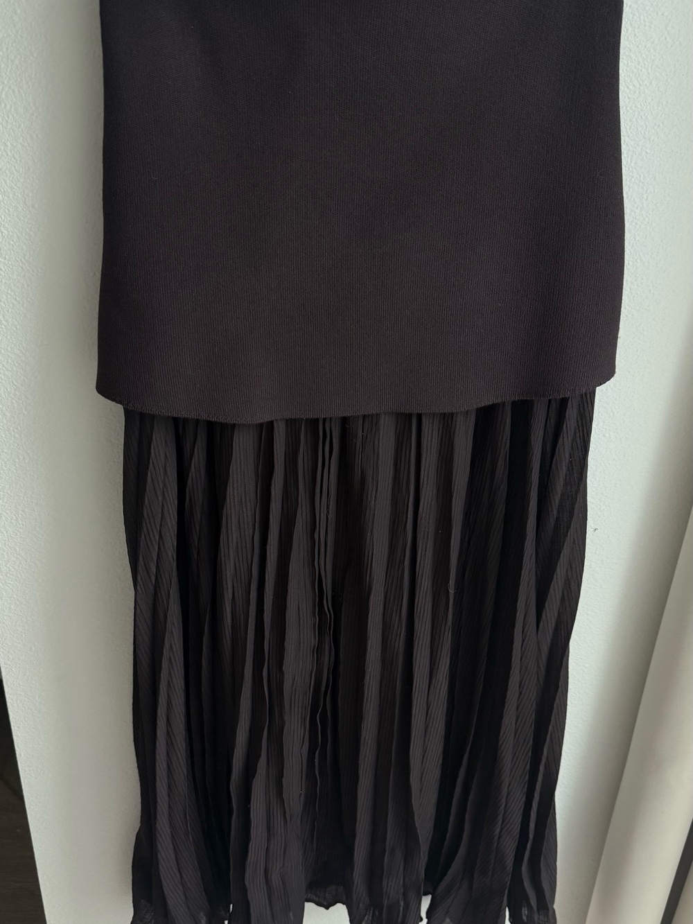 Zara Black Pleated Midi Skirt